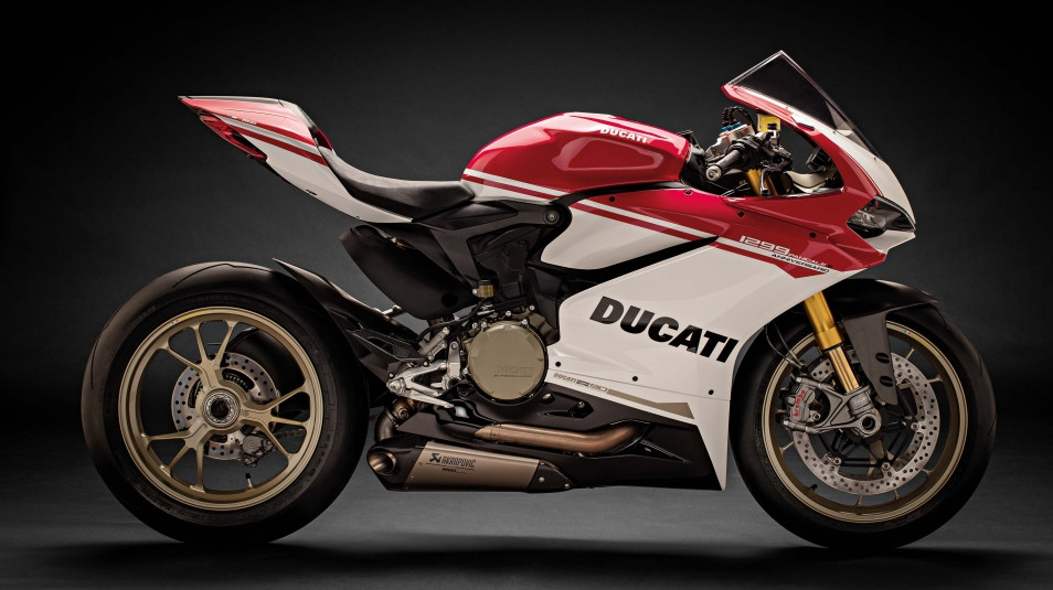 Plastikbausatz :: Motorrad Bausatz :: Ducati Superbike 1299 Panigale S  Anniversario 1:4